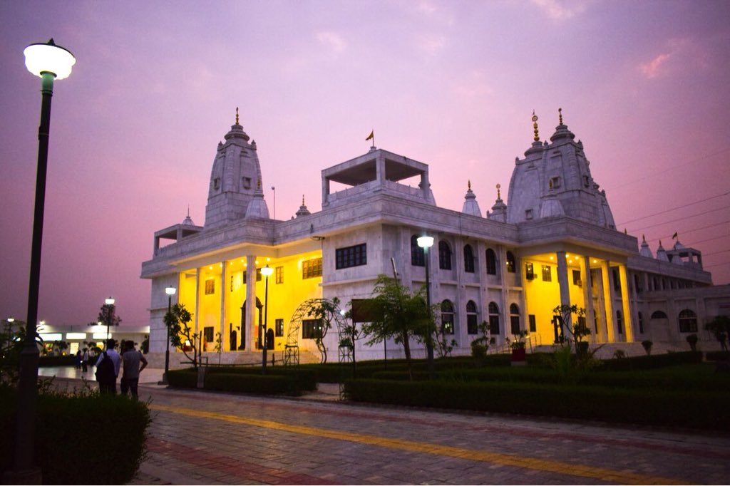 इस्कॉन मंदिर (ISKCON Temple Kanpur)